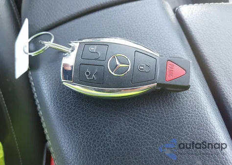 2015 Mercedes-Benz Ml 350 z USA, uszkodzony, nr VIN 4JGDA5JB2FA529220